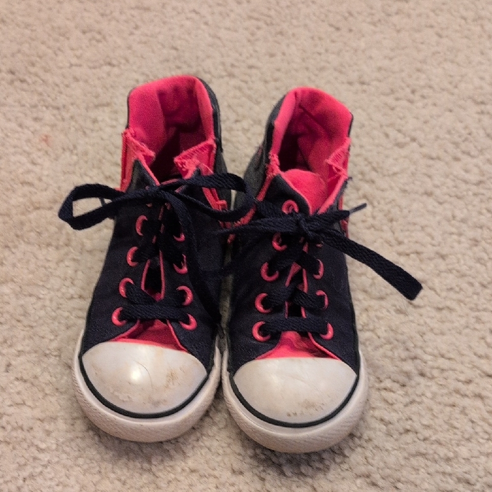 Kids High-Top Sneakers - Black and Pink